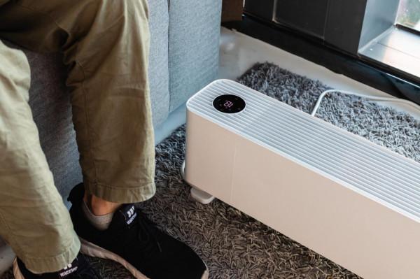 好評過萬的小米電暖氣開箱，浴室也能用，5秒實現脫衣自由