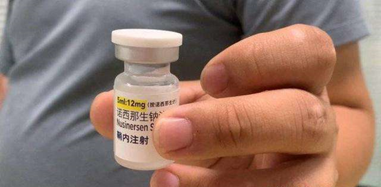 70萬一針天價救命藥,媽媽為救象鼻寶寶創下奇蹟,丈夫卻從未露面 70萬一針天價救命藥,媽媽為救象鼻寶寶創下奇蹟,丈夫卻從未露面