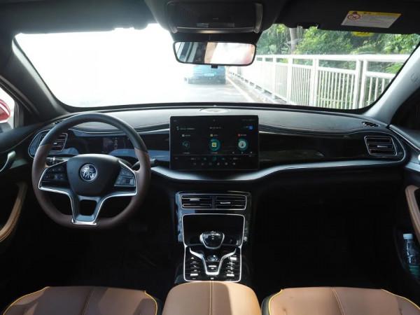 朗逸賣不過“老頭樂”,這臺國產家轎全面爆發,閉眼買錯不了 朗逸賣不過“老頭樂”,這臺國產家轎全面爆發,閉眼買錯不了