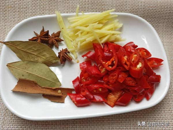 想吃黃豆醬不用買，教你3種秘製做法，香辣過癮，夾饃拌飯都好吃