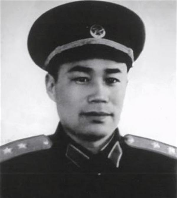 八路軍悲壯的主力團，團長和營長全戰死，副團長成二野頭號虎將