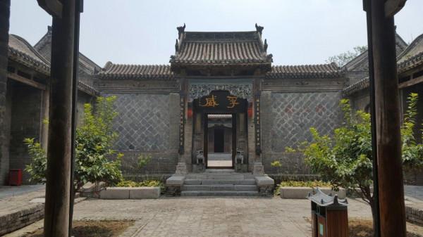 河南一處景區，號稱“中原第一官宅”，面積比喬家大院還大