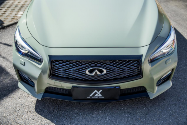 吃白粥配榨菜也要堅持改裝 英菲尼迪Q50L與卡其綠