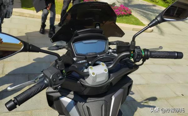 又一款跨界ADV踏板車即將上市 又一款跨界ADV踏板車即將上市