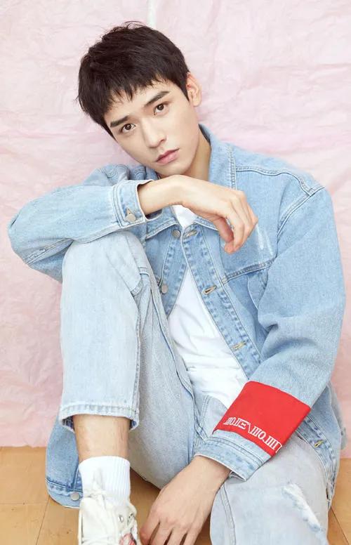 盤點八位身高超過185的男星,個個英俊帥氣,高大偉岸,你喜歡誰 盤點八位身高超過185的男星,個個英俊帥氣,高大偉岸,你喜歡誰