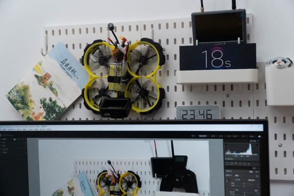 誰說電競顯示器沒有高畫質——微星MAG274QRF-QD電競顯示器