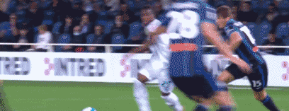 2-1！歐冠黑馬又贏了！他們一口氣衝上聯賽第4，受傷的又是穆帥