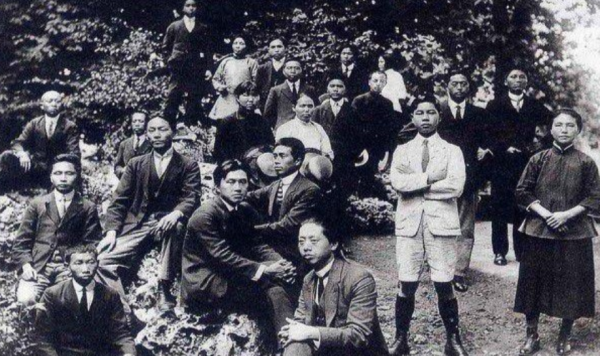 揭秘莫斯科中山大學：共產黨的大學，咋還為國民黨培養首批幹部？