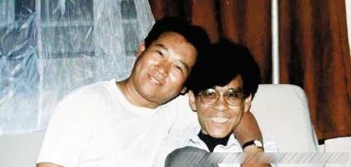 與郭德綱勢不兩立甚至對薄公堂，師徒反目究竟誰對誰錯？