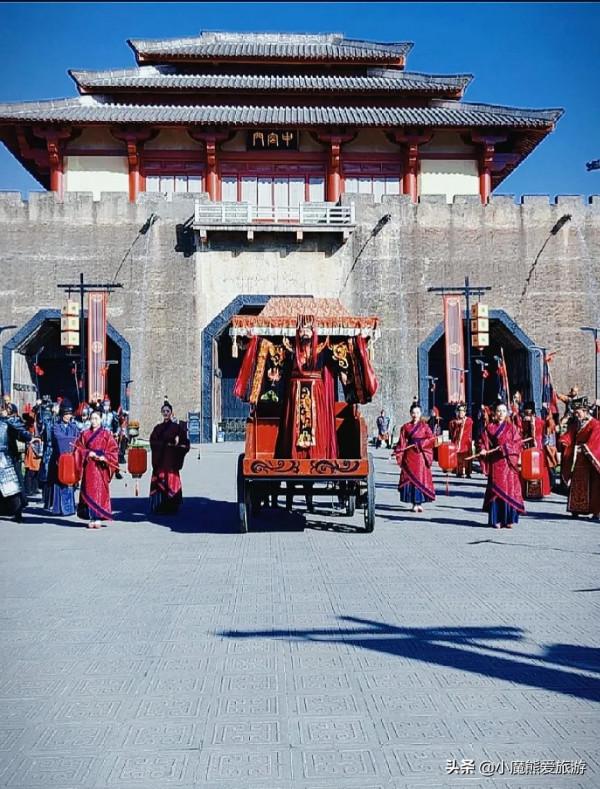 保姆級攻略：你與穿越差的不是時空，而是橫店秦王宮