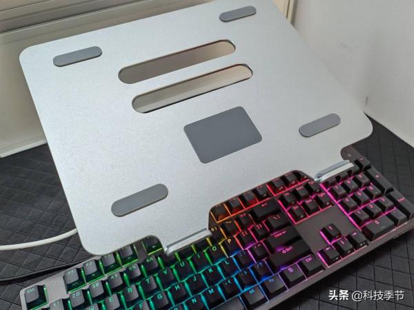 ORICO電腦支架拓展塢：打工人好物分享