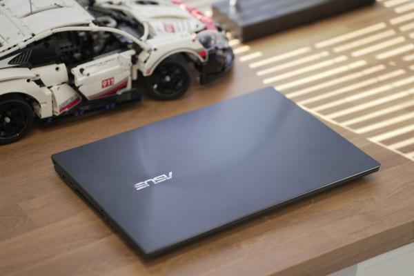 雙屏高效辦公,出差高配隨行——華碩靈耀X雙屏Pro筆記本 雙屏高效辦公,出差高配隨行——華碩靈耀X雙屏Pro筆記本