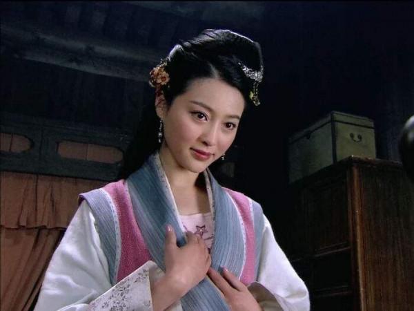 8位不溫不火的“85花”：各具特色，為啥離大紅總差點火候？