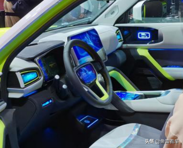 狗品陣容第二款車，首曝長城X-DOG量產版近身詳拍，內飾風格大變