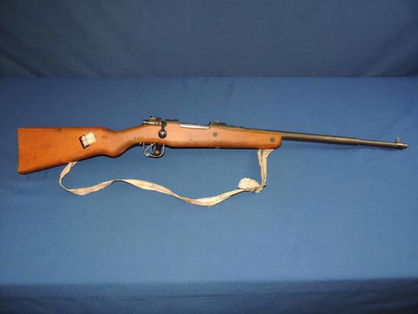 VK-98步槍:98K步槍的極致簡化型號,只剩槍管和槍機是原版 VK-98步槍:98K步槍的極致簡化型號,只剩槍管和槍機是原版