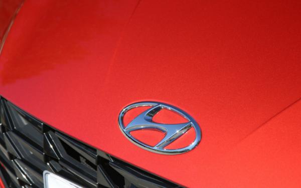 比朗逸軸距還多32mm,來看第七代伊蘭特解析,哪一款價效比更高? 比朗逸軸距還多32mm,來看第七代伊蘭特解析,哪一款價效比更高?