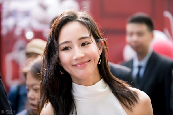 趙又廷的璀璨情史,和他身邊不得不說的女人 趙又廷的璀璨情史,和他身邊不得不說的女人