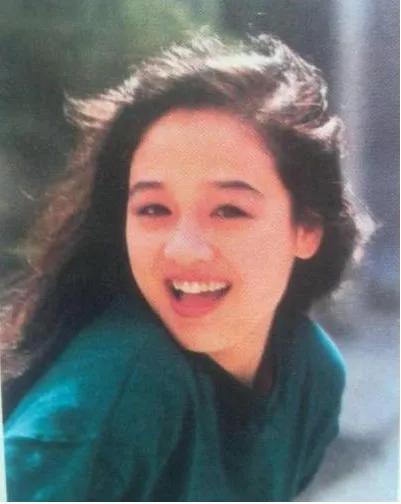 伍宇娟：和周迅共同愛上賈宏聲，事業巔峰欠下鉅債，結局如何？