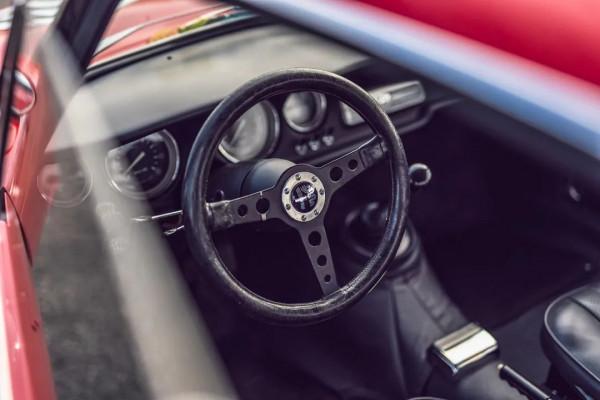 比四葉草更強，高唱懷舊之歌的阿爾法·羅密歐Giulia GTAm | CAR REVIEWS