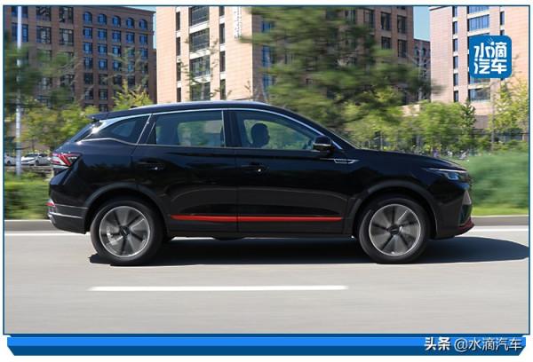 試駕東風風神AX7馬赫版,它真的能讓“生活勝鬥士”滿意嗎? 試駕東風風神AX7馬赫版,它真的能讓“生活勝鬥士”滿意嗎?