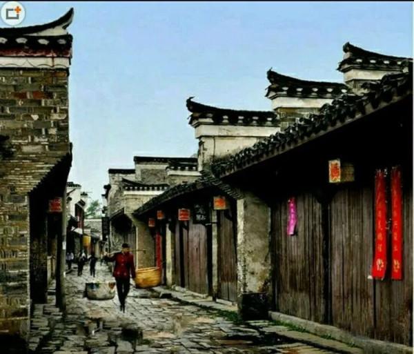 開國中將方正平建國後回鄉探親，弟弟拿出兩塊銀元，將軍失聲痛哭