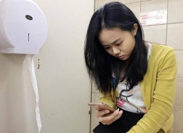 衛生間用蹲便,除了沒那麼高檔,用起來沒毛病啊,為什麼會被嘲笑 衛生間用蹲便,除了沒那麼高檔,用起來沒毛病啊,為什麼會被嘲笑