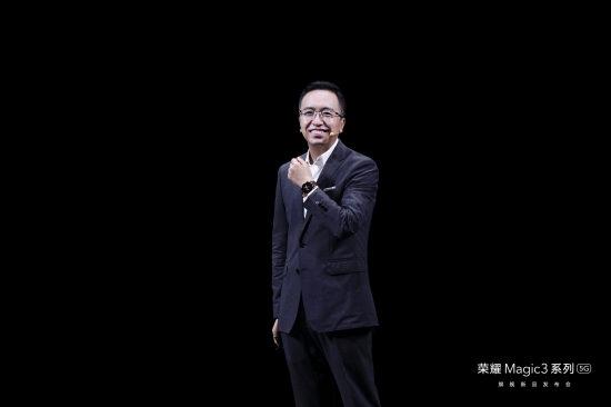 全新榮耀手錶GS 3正式釋出:8通道心率AI引擎管理健康生活 全新榮耀手錶GS 3正式釋出:8通道心率AI引擎管理健康生活