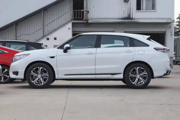 本田UR-V副駕駛前擋玻璃位置偶爾有炸裂異響是什麼原因? 本田UR-V副駕駛前擋玻璃位置偶爾有炸裂異響是什麼原因?