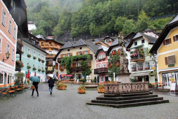 被譽為世界最美的小鎮哈爾斯塔特（奧）.阿爾卑斯八景之八