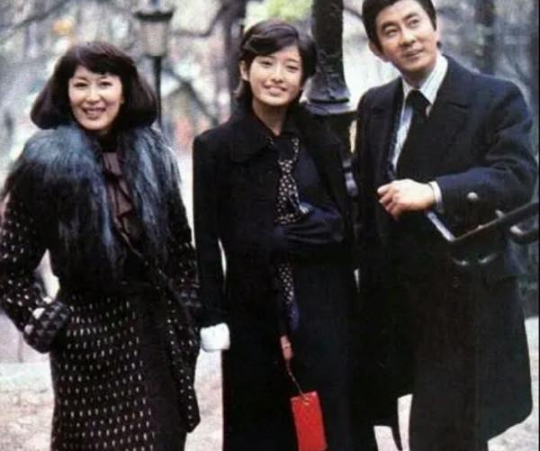 十部萬人空巷老劇:上海灘難進前三,射鵰並非第一,兩部日劇上榜 十部萬人空巷老劇:上海灘難進前三,射鵰並非第一,兩部日劇上榜