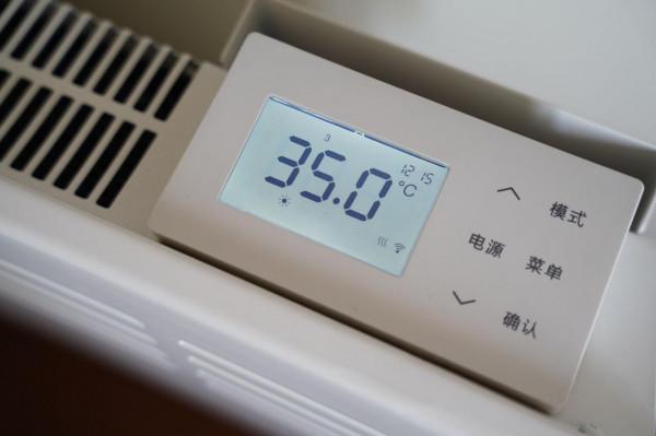 恆溫舒適不幹燥,橫評對比兩款全屋取暖器,哪款更值得買? 恆溫舒適不幹燥,橫評對比兩款全屋取暖器,哪款更值得買?