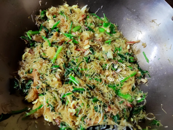 炒粉時，最忌只泡水，掌握這3點，鮮香入味不幹不坨，真好吃