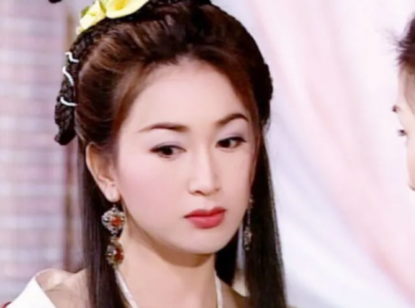 那些令人驚豔的TVB女神,黎姿真絕色,蔡少芬嫩得掐出水 那些令人驚豔的TVB女神,黎姿真絕色,蔡少芬嫩得掐出水