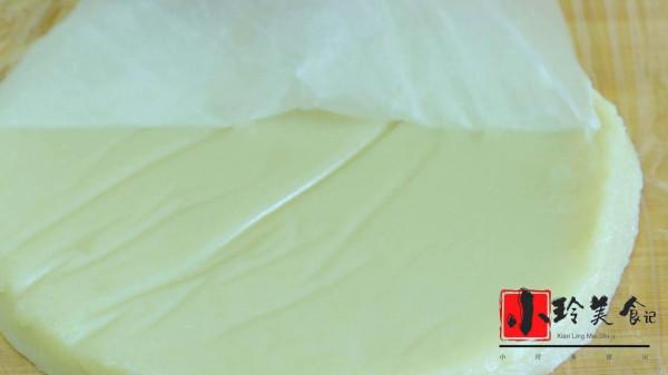 家裡有糯米粉可以試試這樣做，軟糯香甜還拉絲，比驢打滾還解饞