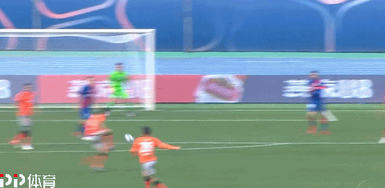 足協盃-申花總比分1-0深足晉級四強 戴偉浚造險曾誠獻神撲 足協盃-申花總比分1-0深足晉級四強 戴偉浚造險曾誠獻神撲