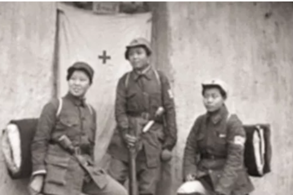 巾幗女英雄王泉媛，二十四歲被俘，徐徐老矣才被確認身份