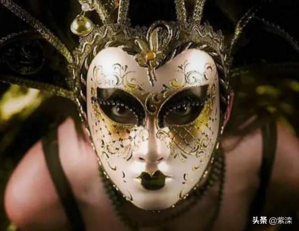 故事《面具》,如果面具有了自己的意識 故事《面具》,如果面具有了自己的意識