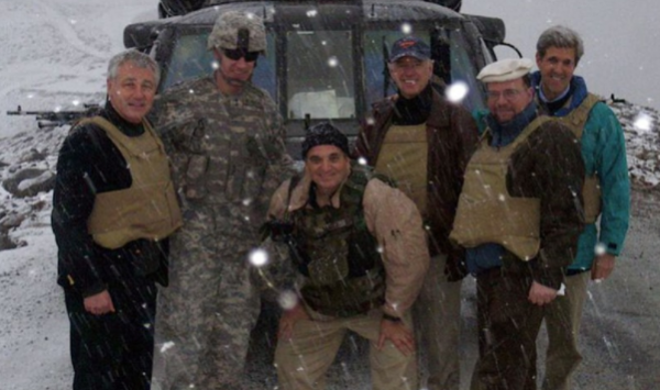 “救救我們!”拜登的救命恩人遭美國拋棄,幾番周折後死裡逃生 “救救我們!”拜登的救命恩人遭美國拋棄,幾番周折後死裡逃生