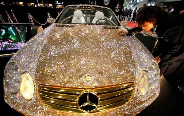 “中東股神”瓦利德：投資金融入股花旗，一戰成名獲稱中東巴菲特