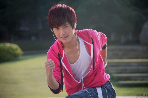 “曇花一現”，這6位僅紅一時的演員讓人唏噓，當年熱度今日全無