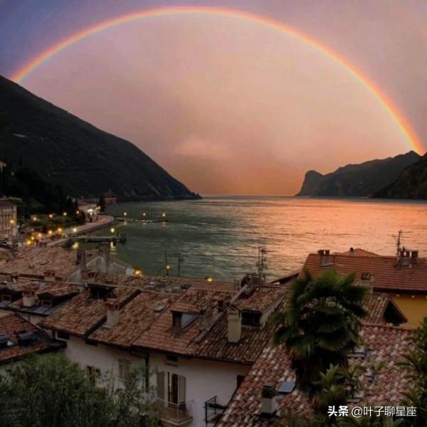 這些星座出身平凡，靠自己打拼出一片天，是金子，到哪裡都會發光