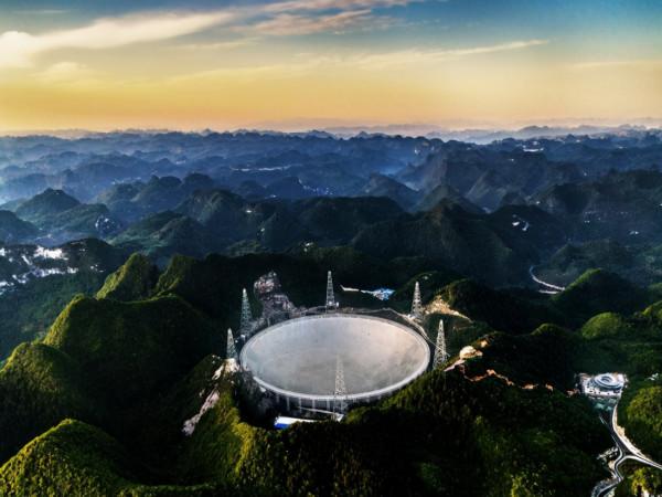 1921-2021，中國重要的一百個瞬間