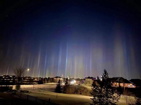 邀你來一起領略“寒夜冰柱”的風彩