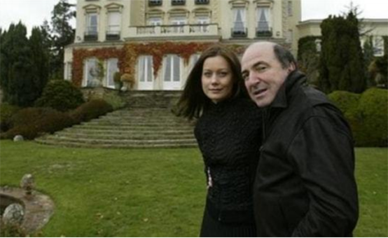 寡頭之首別列佐夫，願拿10億美元組建普京反對黨，10年後死因不明