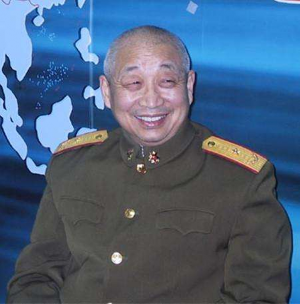 傅涯與陳賡日久生情，結婚3年後，一小夥找上門：我是陳賡的兒子