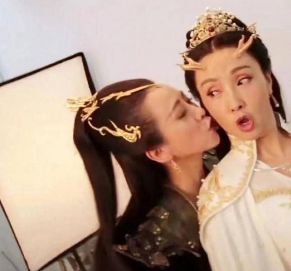 10位女星重扮成名時角色，醫美駐顏與自然老去，差距不言而喻