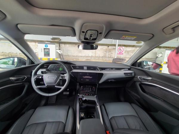 試駕 | 國產後的奧迪e-tron帶來了哪些不一樣的體驗? 試駕 | 國產後的奧迪e-tron帶來了哪些不一樣的體驗?