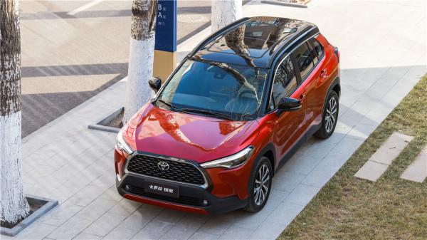 全系標配7氣囊和TSS2.0智行安全系統，豐田卡羅拉銳放開啟預售