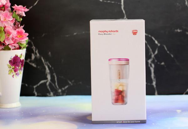 無線便攜、隨時鮮榨、喚醒活力的摩飛隨身榨汁杯 無線便攜、隨時鮮榨、喚醒活力的摩飛隨身榨汁杯