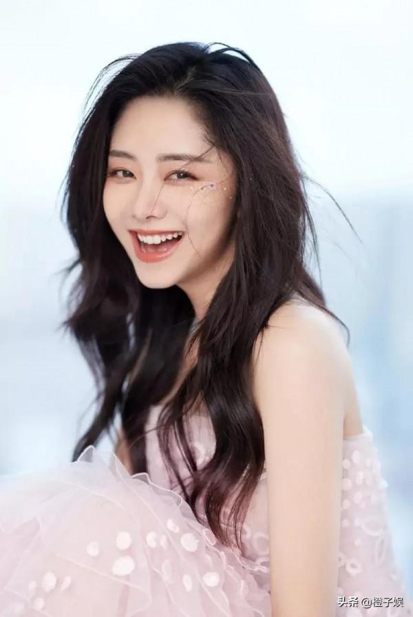 十位女星大比拼,個個都是氣質女神 十位女星大比拼,個個都是氣質女神